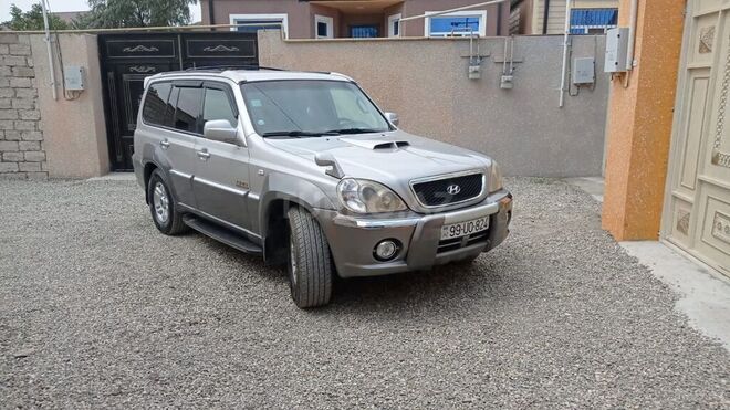 Hyundai Terracan 2003, 228,440 km - 2.9 l - Bakı