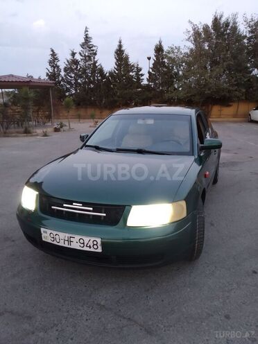 Volkswagen Passat 1999, 328,542 km - 1.8 л - Bakı