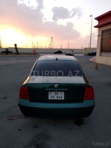 Volkswagen Passat 1999, 375,823 km - 1.8 л - Bakı