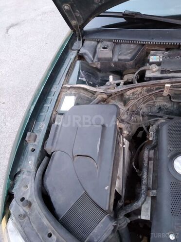 Volkswagen Passat 1999, 375,823 km - 1.8 л - Bakı