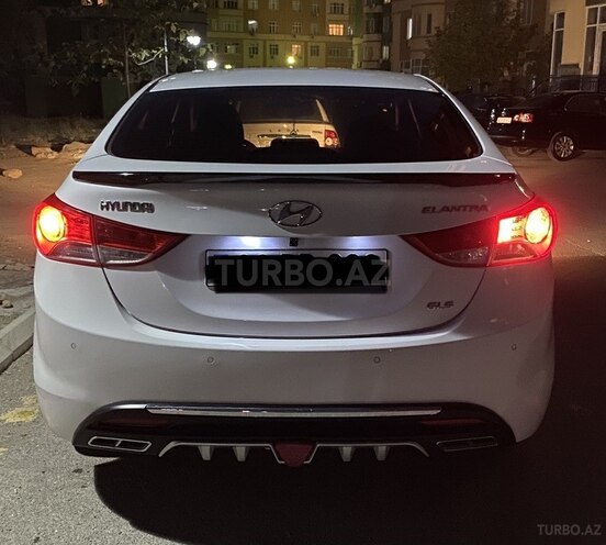 Hyundai Elantra 2012, 198,400 km - 1.8 l - Bakı