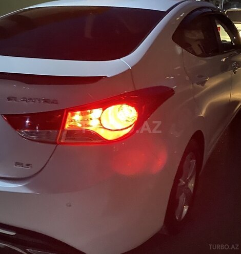 Hyundai Elantra 2012, 198,400 km - 1.8 l - Bakı
