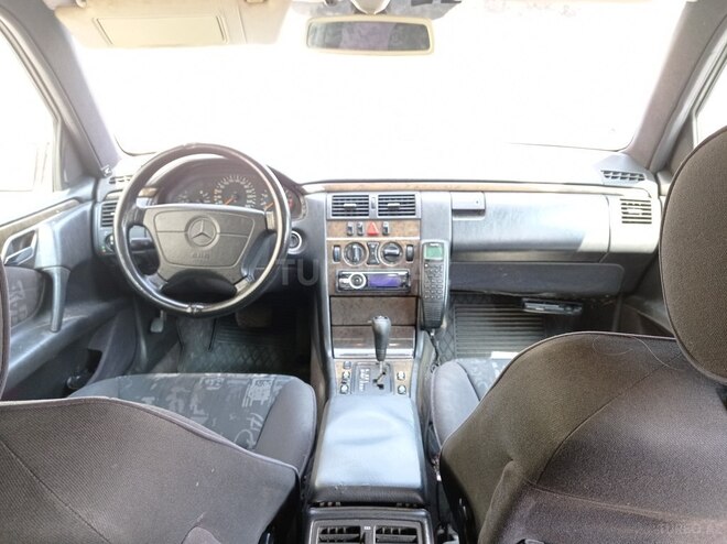 Mercedes E 280 1997, 368,000 km - 2.8 l - Bakı