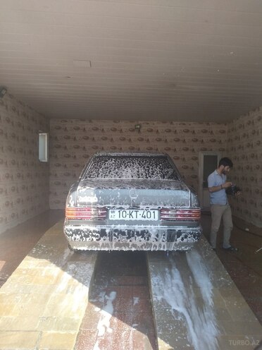 Mercedes 190 1988, 233,000 km - 0.3 l - Beyləqan