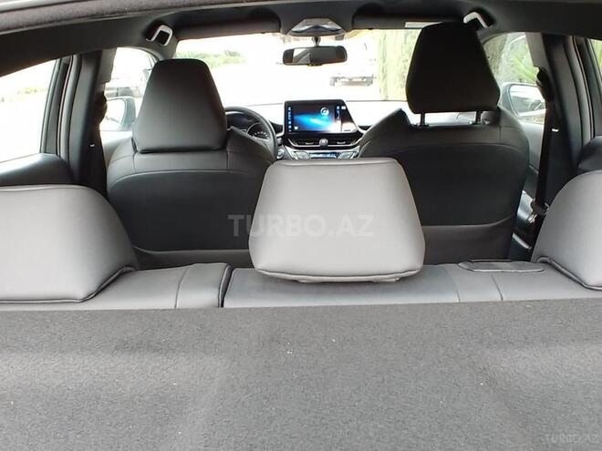 Toyota C-HR 2019, 12,044 km - 1.2 l - Bakı