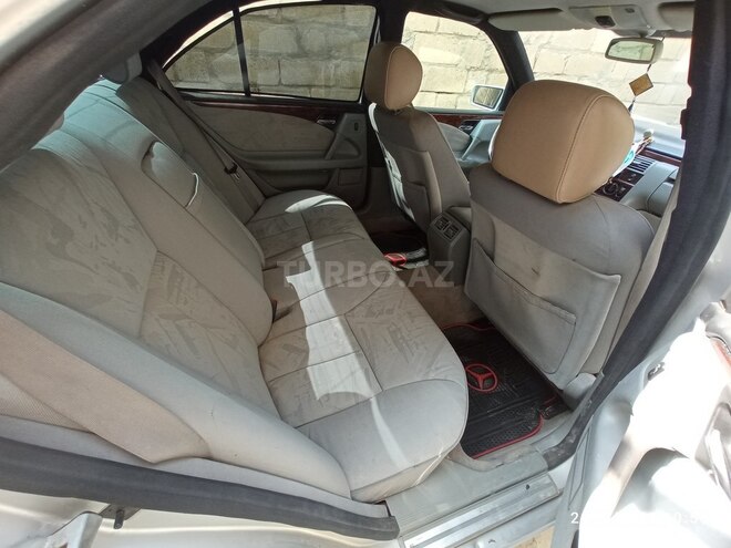 Mercedes E 240 1998, 440,000 km - 2.4 л - Bakı