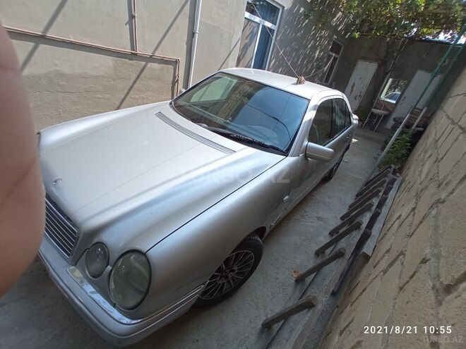 Mercedes E 240 1998, 440,000 km - 2.4 л - Bakı