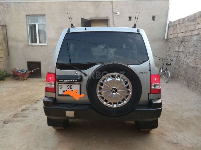 Mitsubishi Pajero io 2000, 210,000 km - 1.8 l - Bakı
