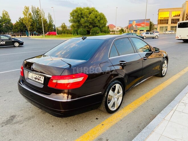 Mercedes E 220 2010, 193,000 km - 2.2 л - Bakı