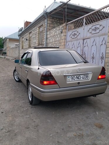 Mercedes C 220 1995, 220,000 km - 2.2 l - Şəmkir