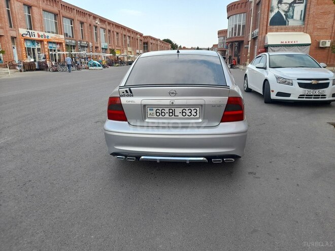Opel Vectra 1999, 350,000 km - 1.8 l - Gəncə