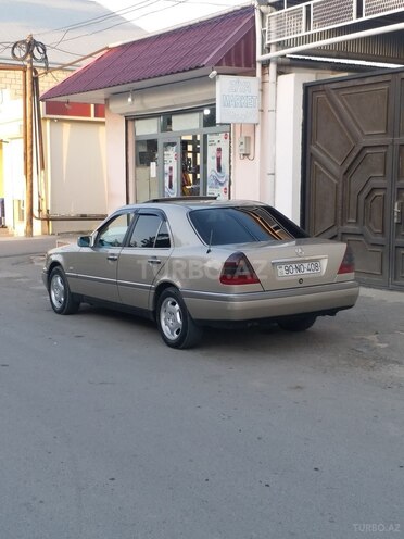 Mercedes C 220 1995, 220,000 km - 2.2 l - Şəmkir