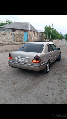 Mercedes C 220 1995, 240,000 km - 2.2 l - Şəmkir