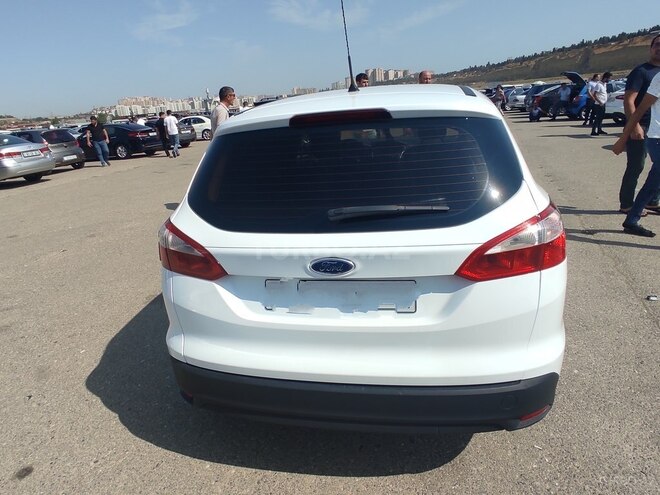Ford Focus 2012, 124,333 km - 1.6 l - Bakı