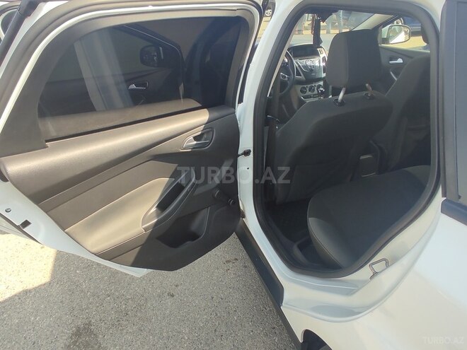 Ford Focus 2012, 124,333 km - 1.6 l - Bakı