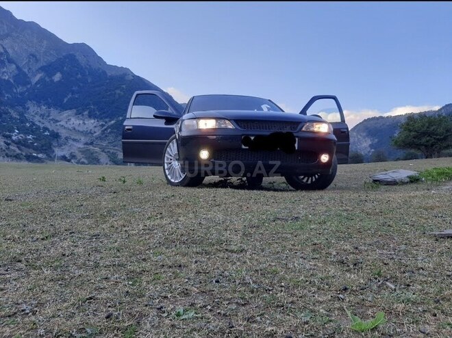 Opel Vectra 1998, 444,000 km - 1.6 l - Qəbələ