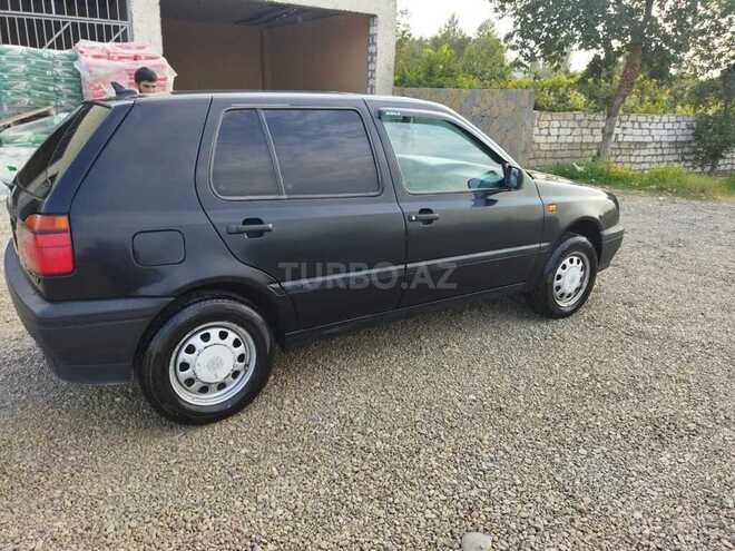 Volkswagen Golf 1994, 278,132 km - 1.6 л - Qazax