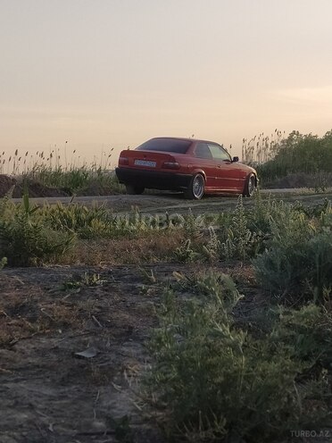 BMW 320 1992, 380,000 km - 0.2 l - Şirvan