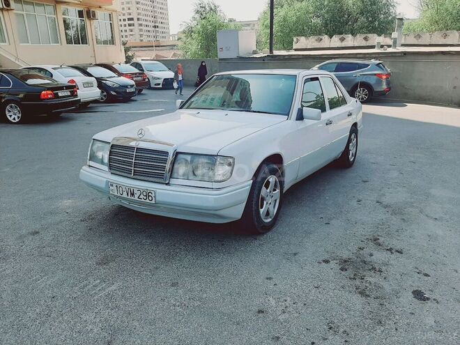 Mercedes 200 1991, 350,000 km - 2.0 л - Bakı