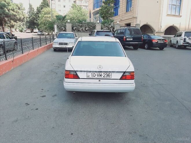 Mercedes 200 1991, 350,000 km - 2.0 л - Bakı