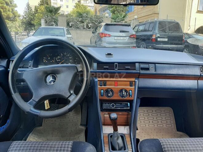 Mercedes 200 1991, 350,000 km - 2.0 л - Bakı