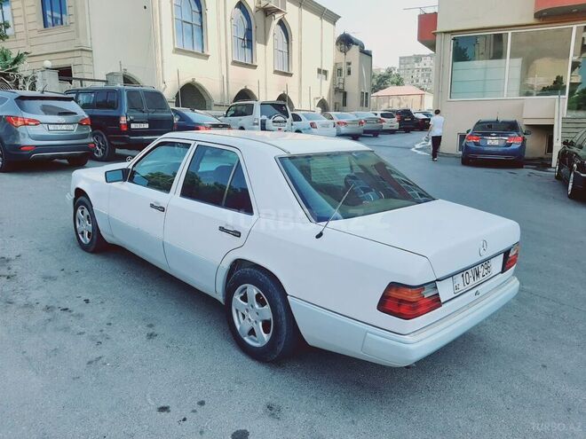 Mercedes 200 1991, 350,000 km - 2.0 л - Bakı