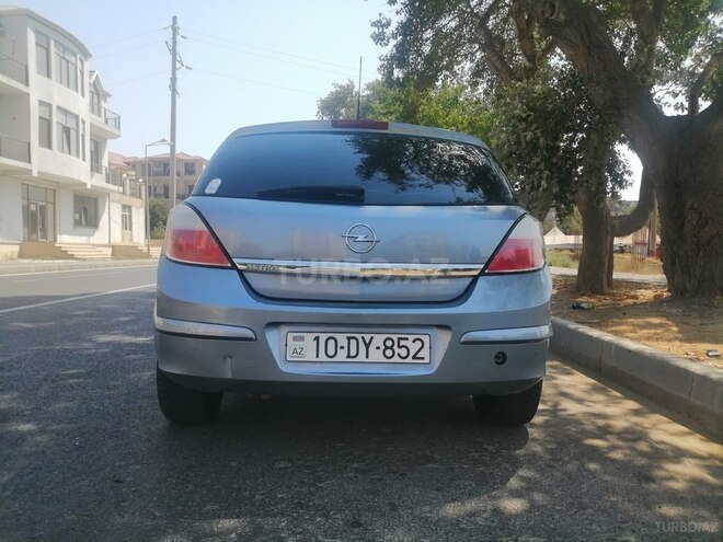 Opel Astra 2005, 191,000 km - 1.4 l - Bakı