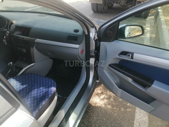 Opel Astra 2005, 191,000 km - 1.4 l - Bakı