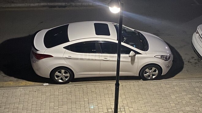 Hyundai Elantra 2012, 198,400 km - 1.8 l - Bakı