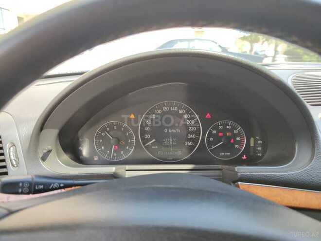 Mercedes E 320 2004, 374,000 km - 3.2 л - Bakı