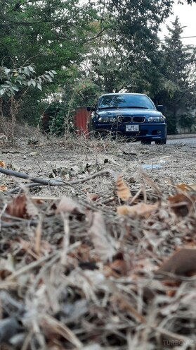 BMW 318 2002, 252,000 km - 2.0 l - Xırdalan