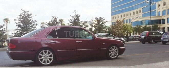 Mercedes E 280 1997, 368,000 km - 2.8 l - Bakı