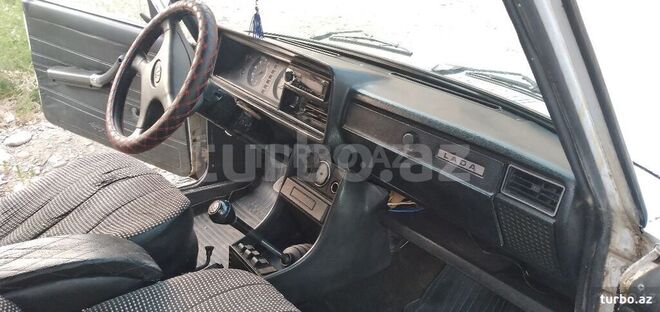 LADA (VAZ) 2107 1999, 440,000 km - 1.6 l - Yevlax
