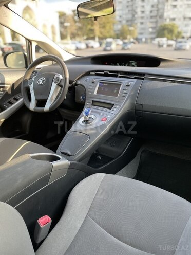 Toyota Prius 2012, 197,000 km - 1.8 l - Bakı
