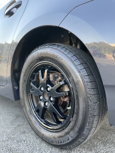 Toyota Prius 2012, 197,000 km - 1.8 l - Bakı