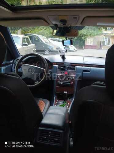 Mercedes E 230 1998, 448,000 km - 2.3 л - Bakı