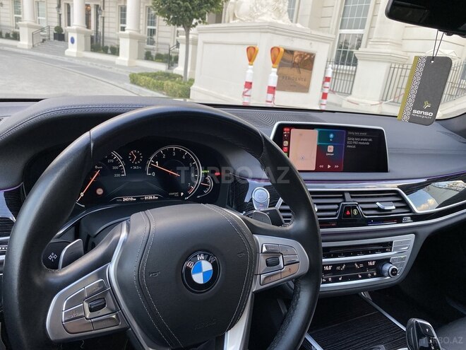 BMW 740 2019, 25,000 km - 3.0 l - Bakı