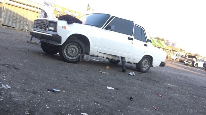LADA (VAZ) 2107 2011, 21,426 km - 1.6 l - Bakı