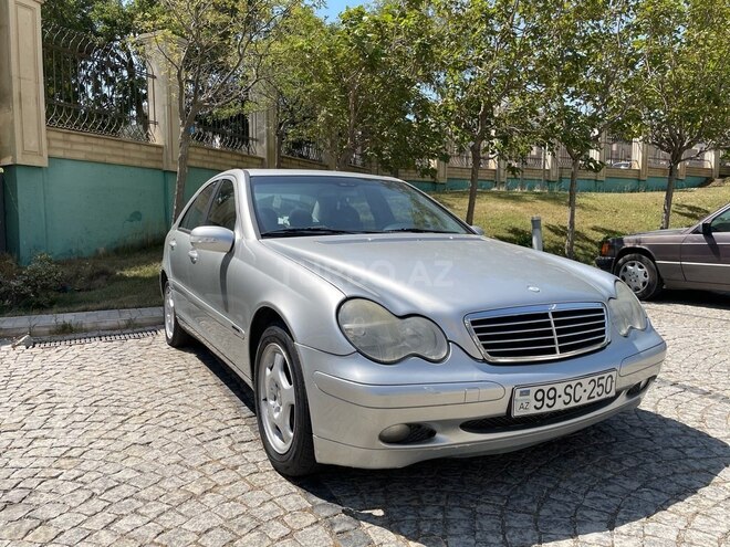 Mercedes C 180 2001, 291,000 km - 2.0 l - Bakı