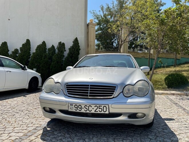 Mercedes C 180 2001, 291,000 km - 2.0 l - Bakı