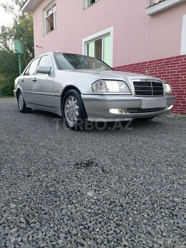 Mercedes C 240 1998, 237,000 km - 2.4 l - Masallı