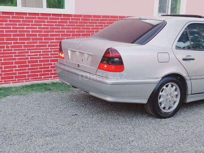 Mercedes C 240 1998, 237,000 km - 2.4 l - Masallı