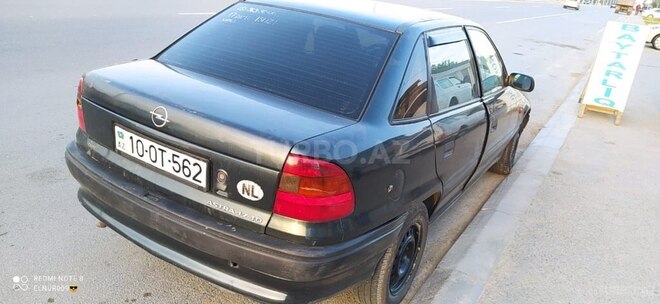 Opel Astra 1995, 250,000 km - 1.7 l - Bakı