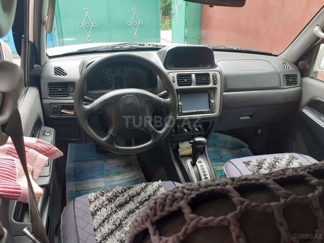 Mitsubishi Pajero io 1999, 237,180 km - 1.8 л - Şəki
