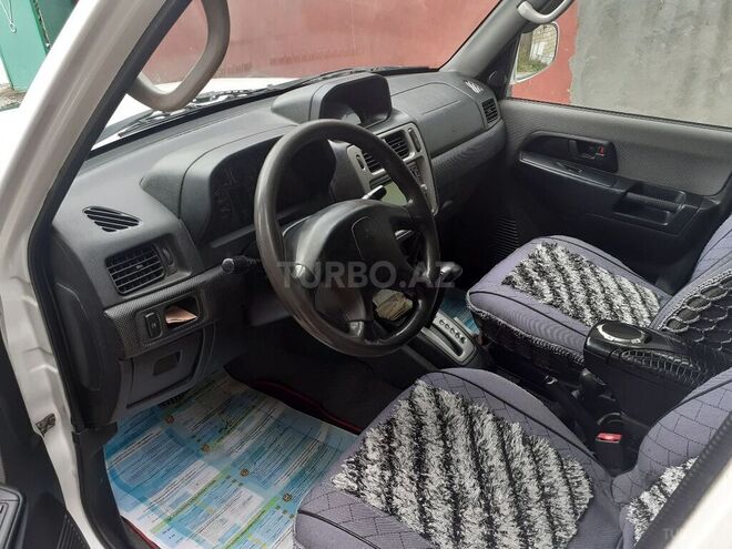 Mitsubishi Pajero io 1999, 237,180 km - 1.8 л - Şəki