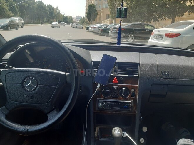 Mercedes C 200 1998, 296,000 km - 2.0 l - Bakı