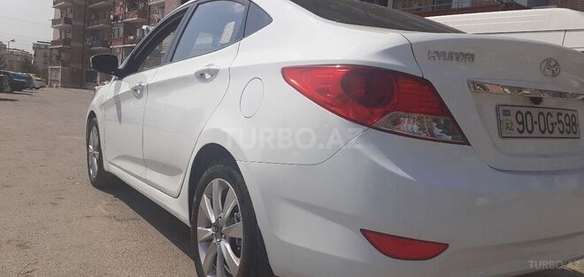 Hyundai Accent 2011, 207,000 km - 1.6 л - Bakı