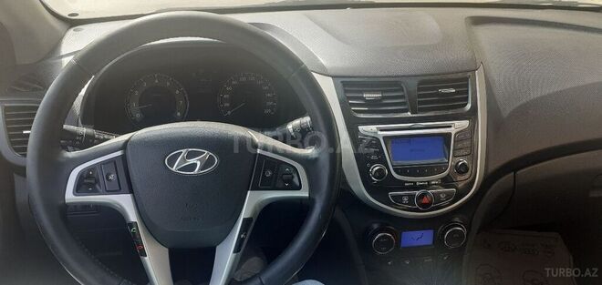 Hyundai Accent 2011, 207,000 km - 1.6 л - Bakı