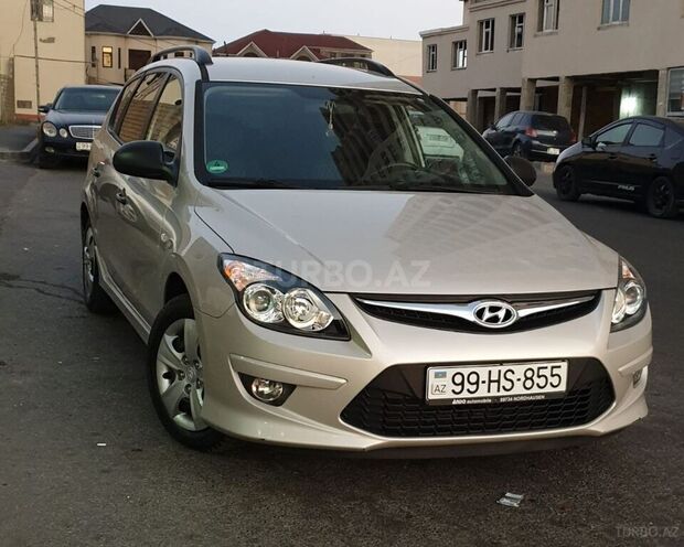 Hyundai i30 2011, 178,000 km - 1.4 l - Bakı
