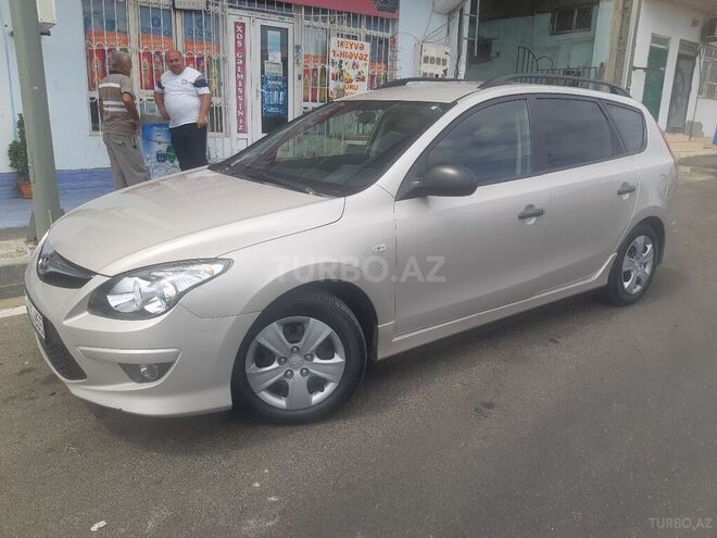 Hyundai i30 2011, 178,000 km - 1.4 l - Bakı